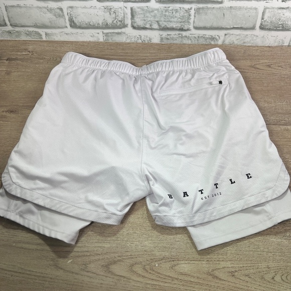 Battle Fly Shorts 2.0 - Picture 5 of 6